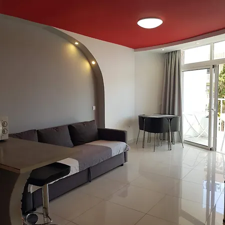 Апартаменти Apartamento Las Americas Torres De Yomely